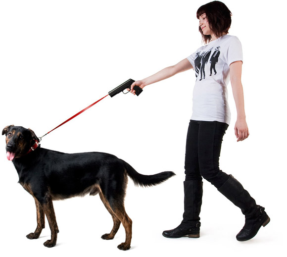 pet-leash-girl